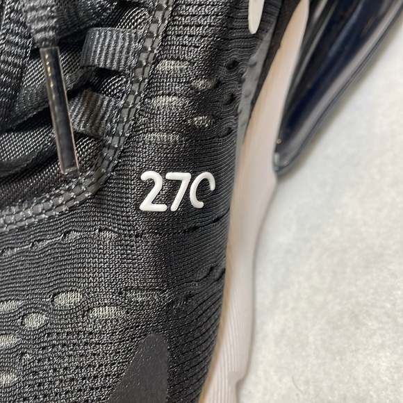 Nike Air Max 270 Boys Kids (GS) Black White - Anthracite  Size 4Y NEW IN BOX - Picture 15 of 16